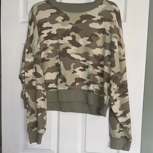 aerie Olive & Tan Camo Cropped Pullover